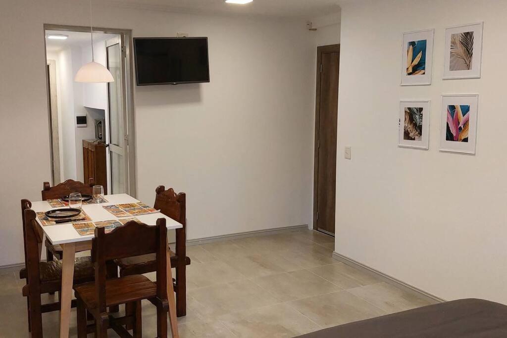 Apartamento Departamento En Pleno Centro.